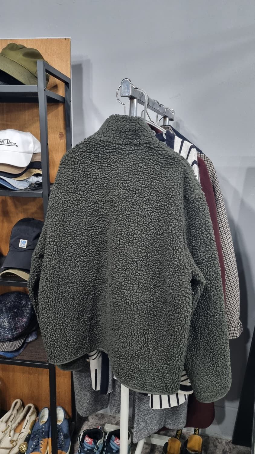 코스(cos) 105~110size 뽀그리 집업자켓 카키 상태9/10 상품이미지4