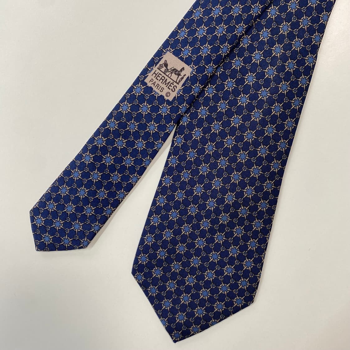 에르메스 명품 정품 넥타이(HERMES)7.7cm 상품이미지1