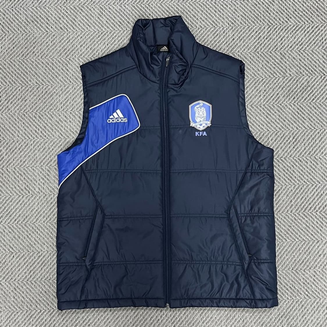 아디다스 kfa 패딩베스트 v0831 상품이미지1