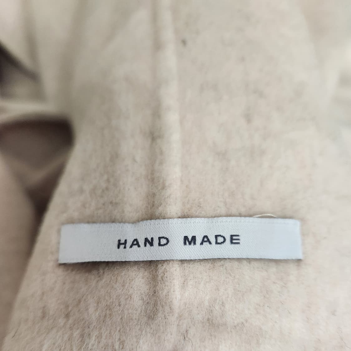 울100 핸드메이드롱코트 상품이미지3