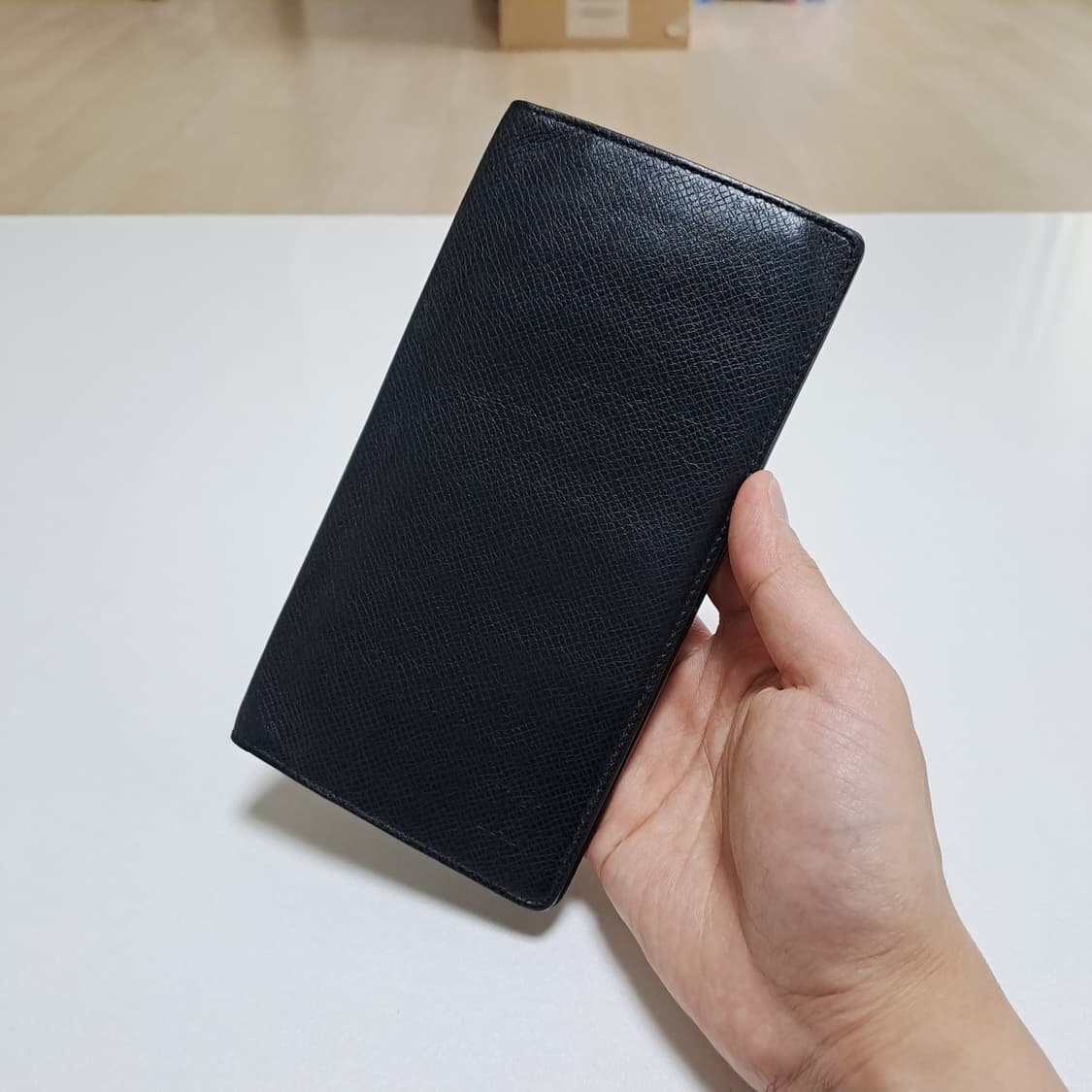 [100%/정품] 루이비통 브라짜 타이가 가죽 장지갑, 루이비통지갑 상품이미지1