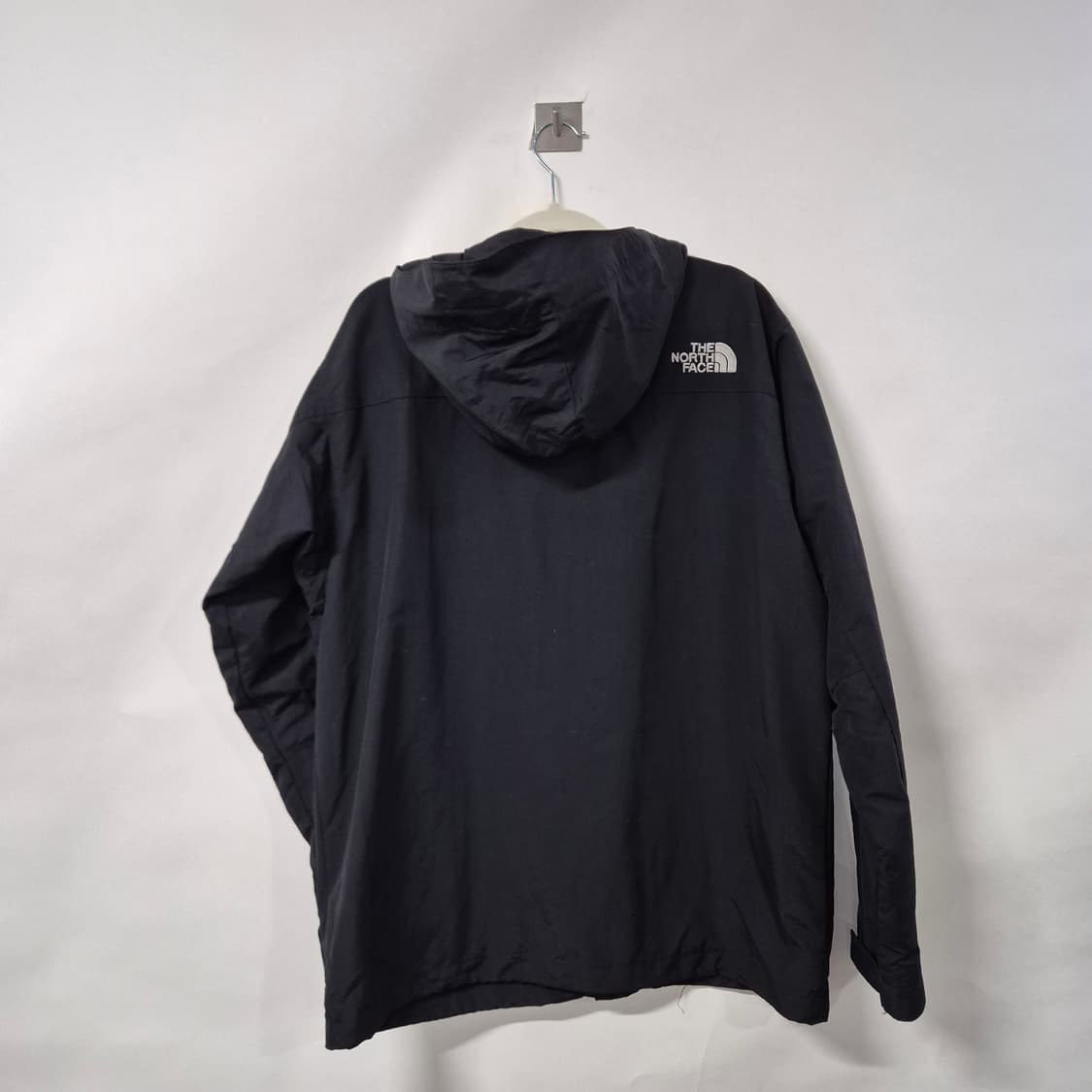 노스페이스 바람막이 남성90사이즈 상품이미지3