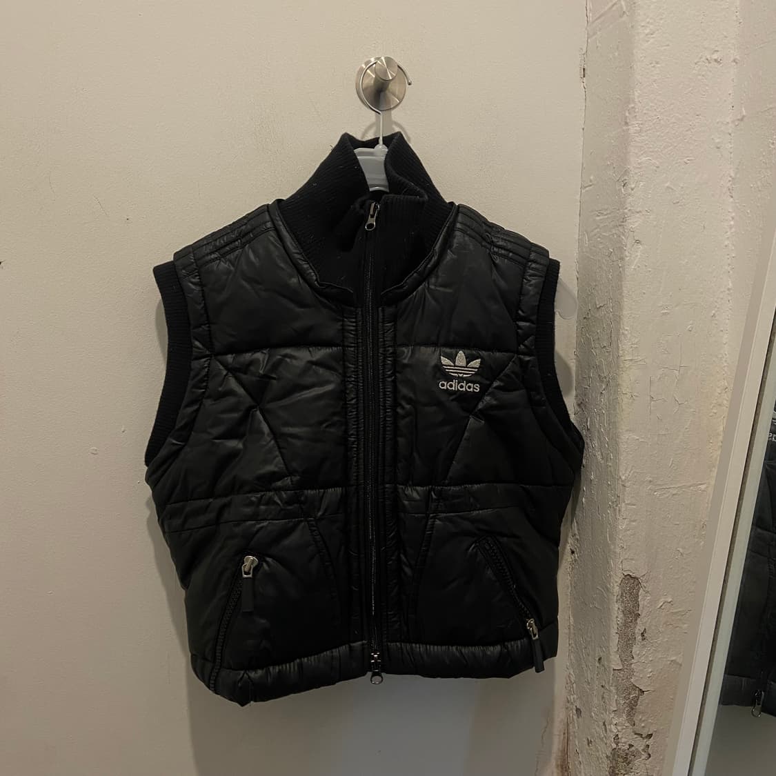 아디다스 커스텀 패딩조끼 상품이미지2