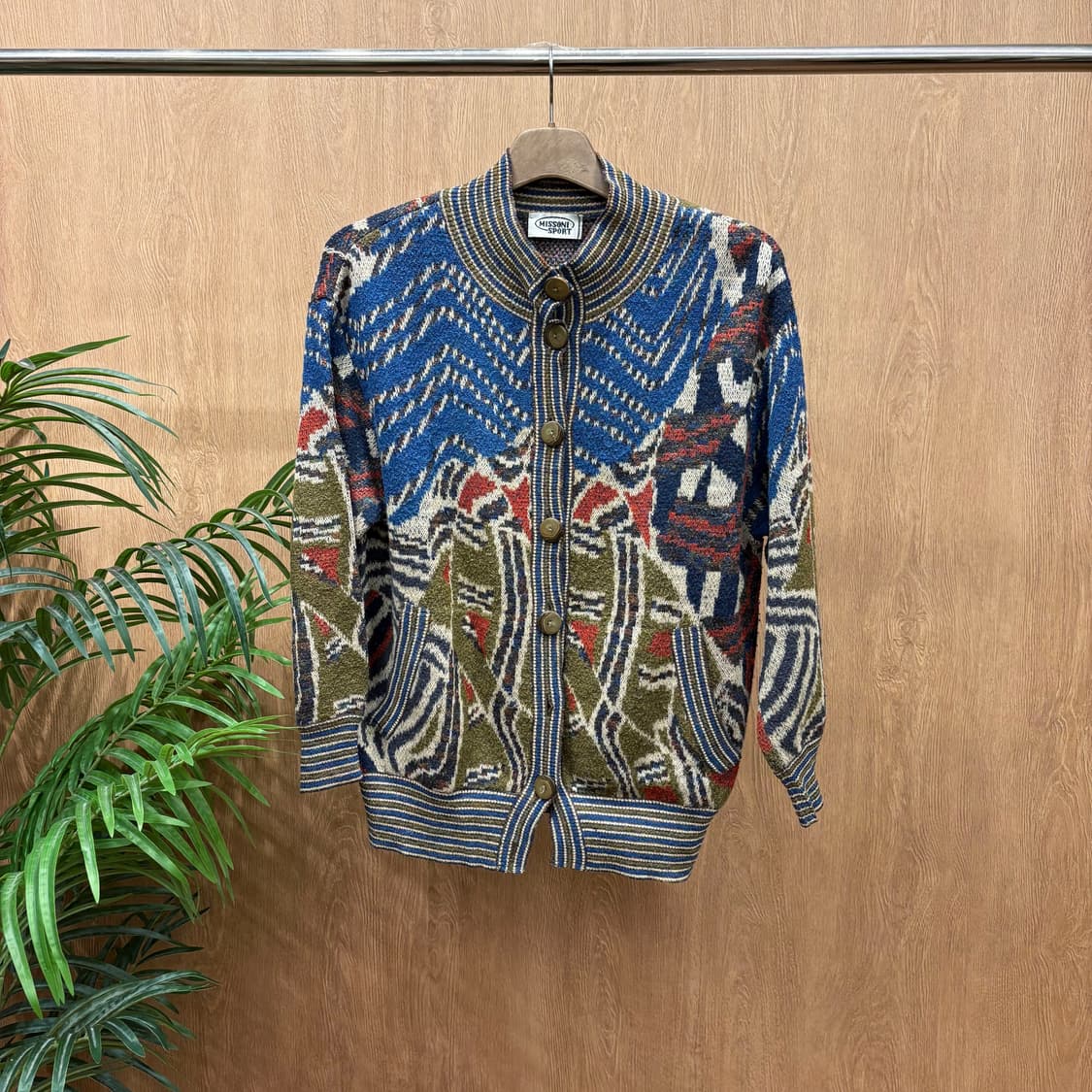 미쏘니 스포츠 니트 자켓 에스닉 패턴 패치 포켓 아티스틱 디테일 블루 상품이미지1