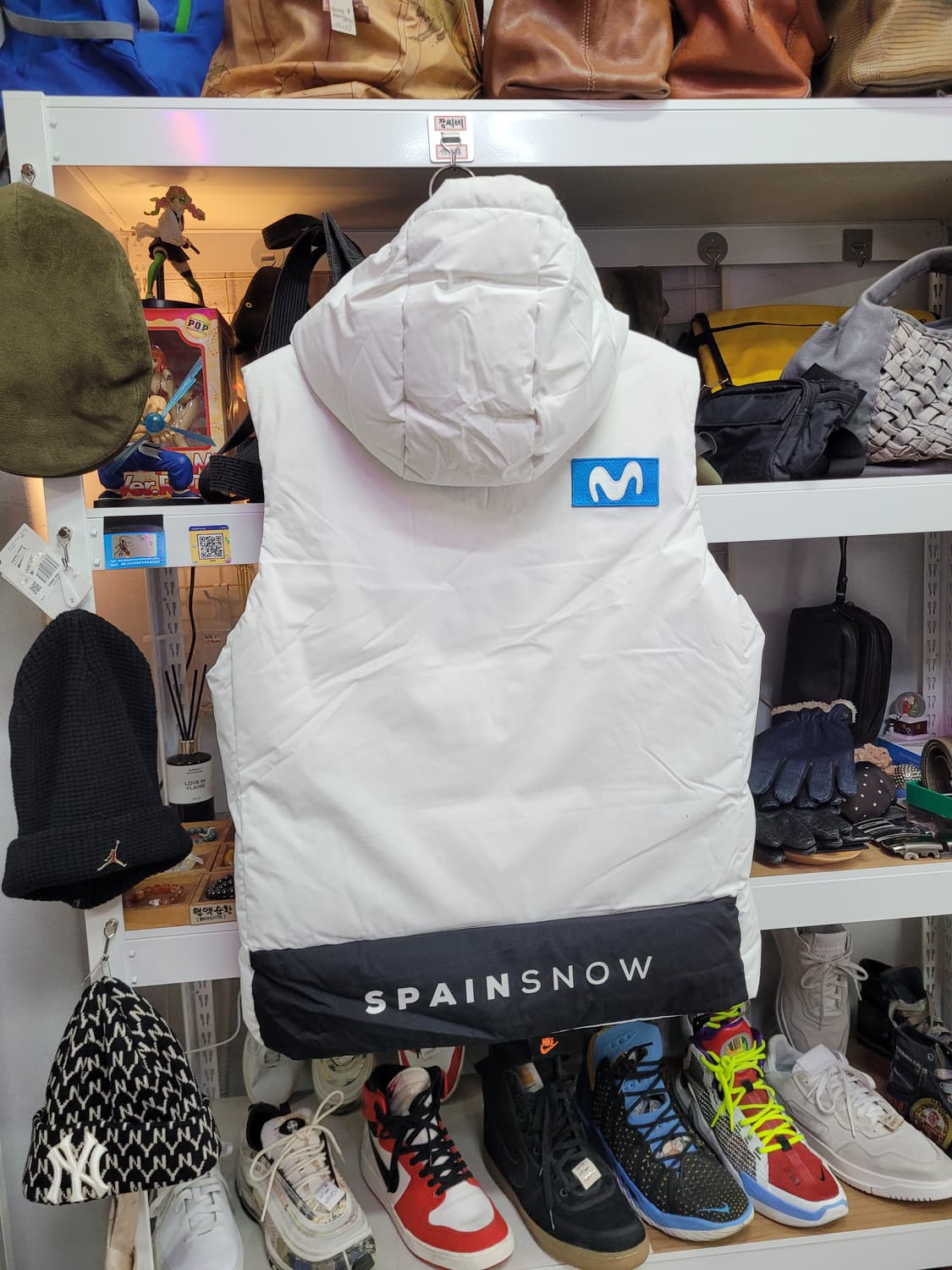 데쌍트 Spain snow 화이트 패딩 조끼 (오리털) 상품이미지2