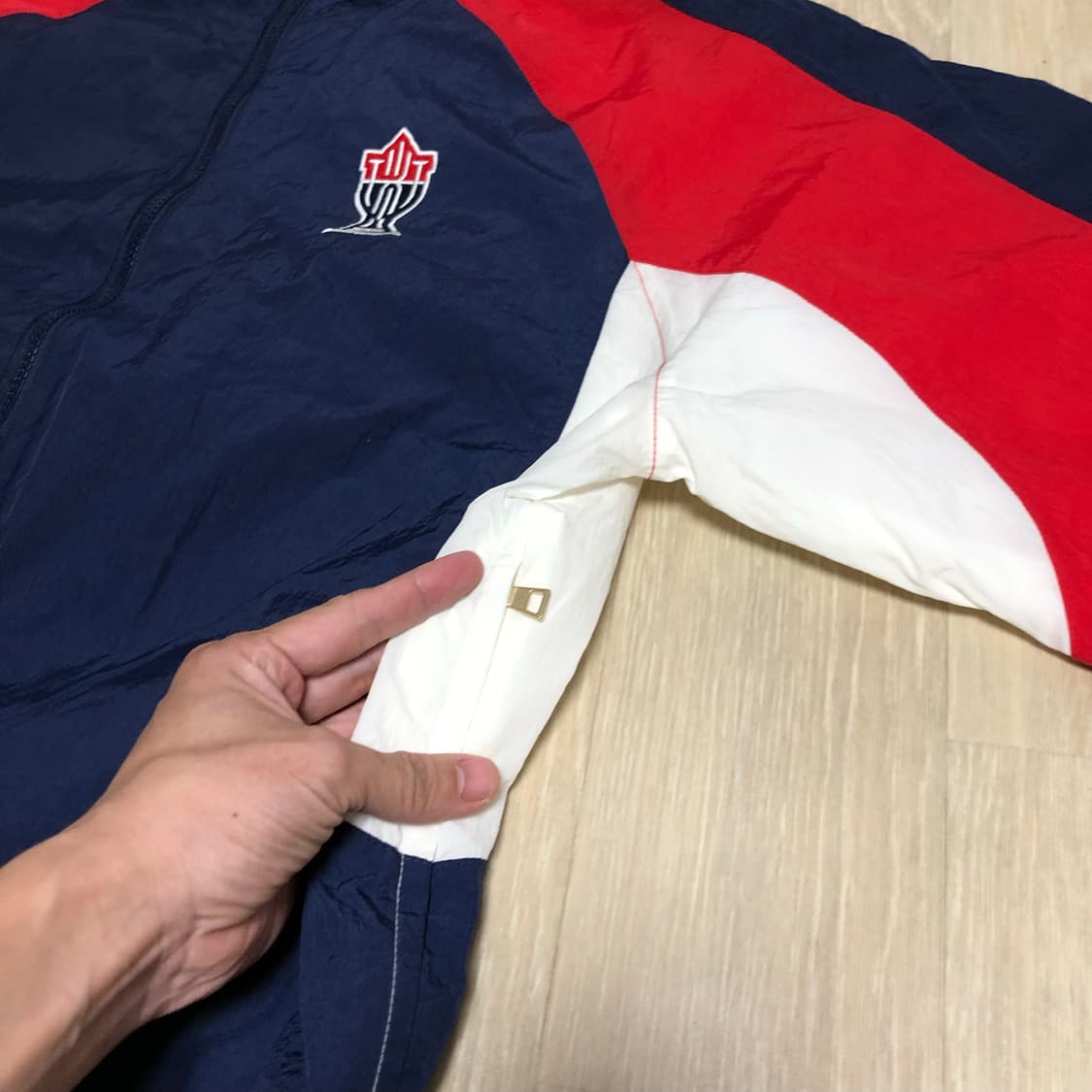 (L) 조던 X 트로피룸 92년 바르셀로나 드림팀 우븐 자켓 미드 네이비 상품이미지3