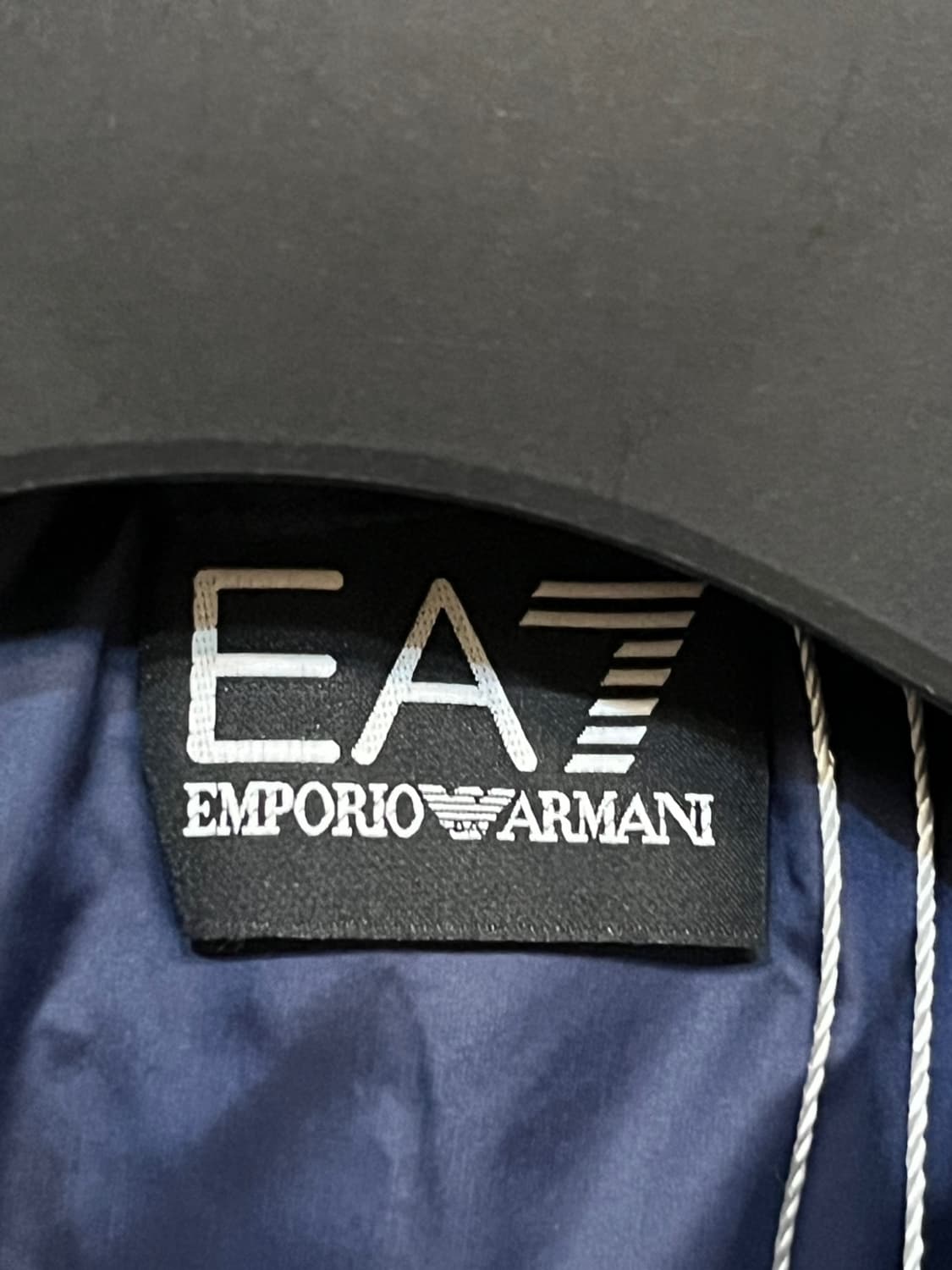 엠포리오 아르마니 EA7 푸퍼 자켓 상품이미지5