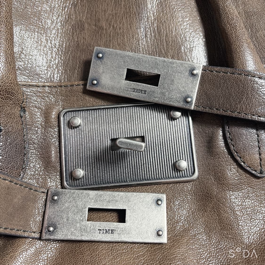 TIME 타임 브라운 숄더백 상품이미지10