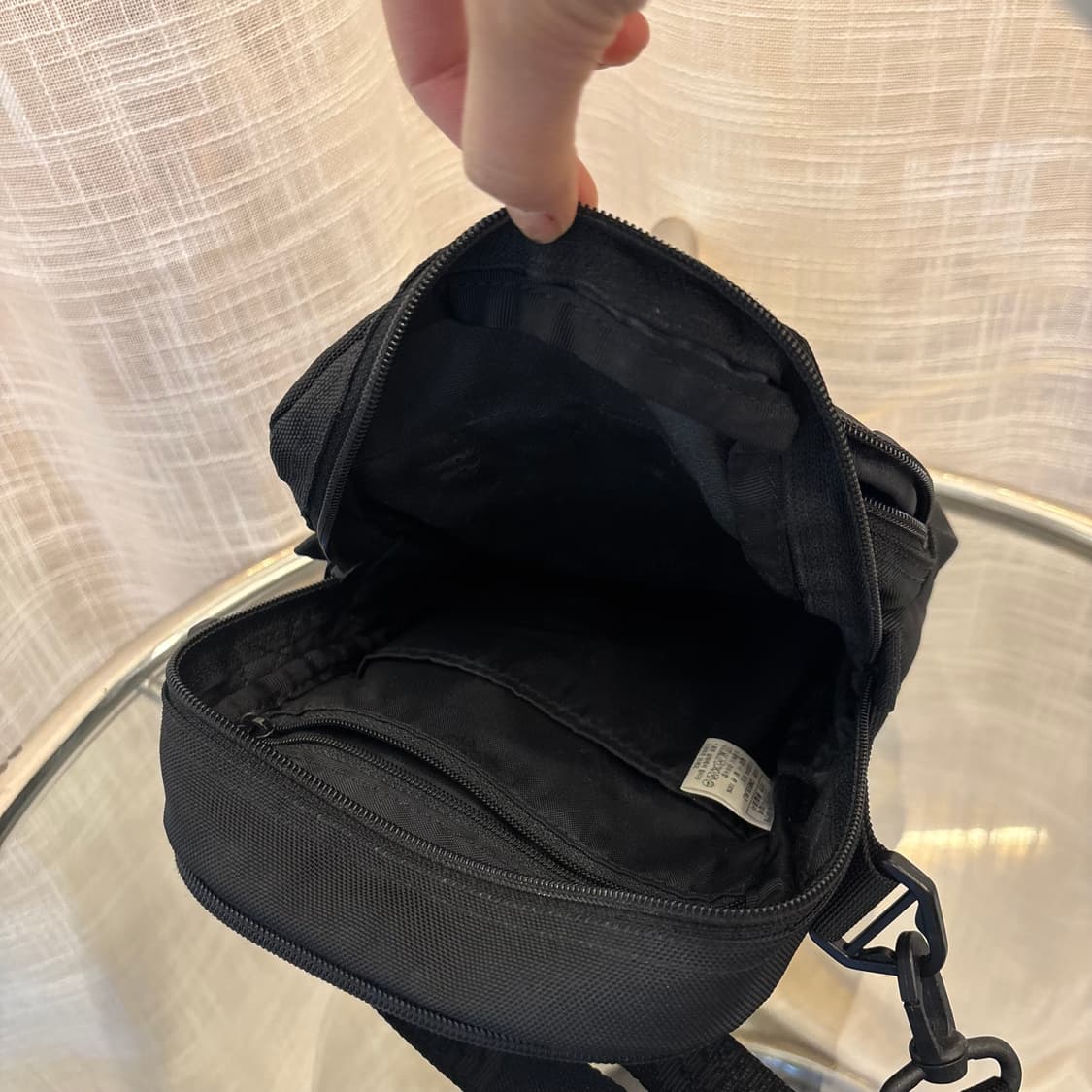 정품 노스페이스 크로스백     상품이미지7