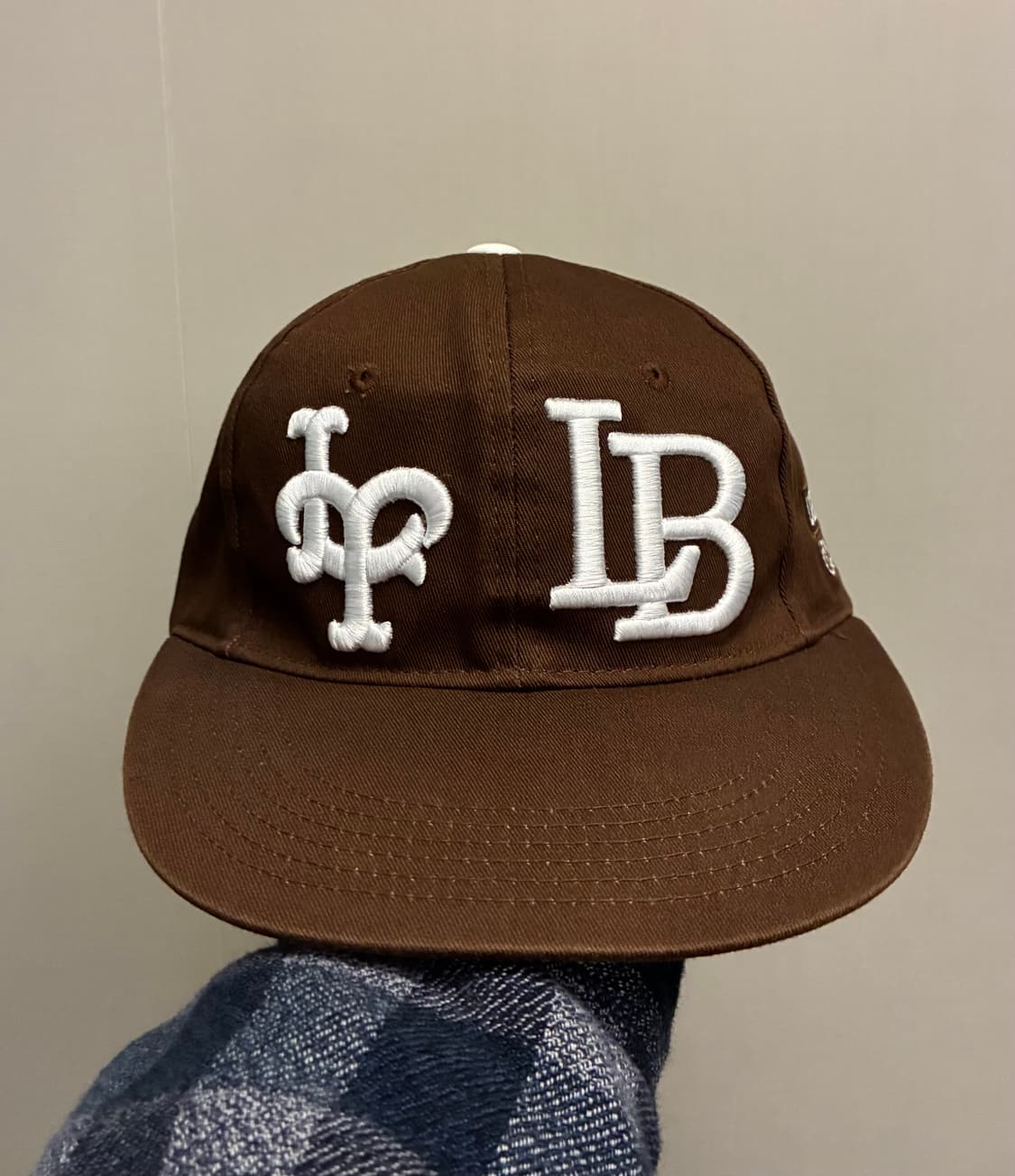 (F)라브로스 LT LB 자수 6패널 볼캡 모자 다크브라운 상품이미지2