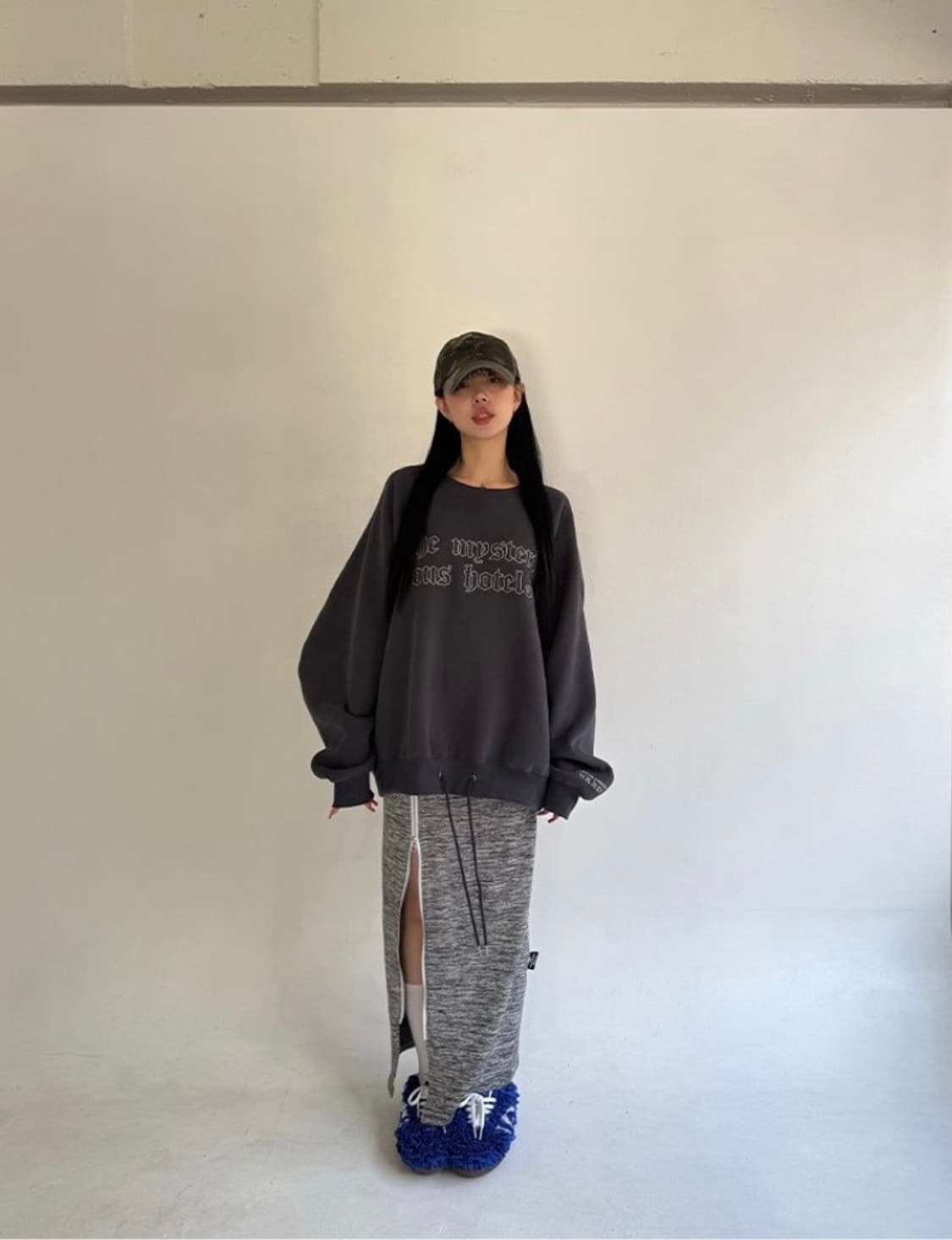 더미스테리어스호텔 와이드 맨투맨 상품이미지4