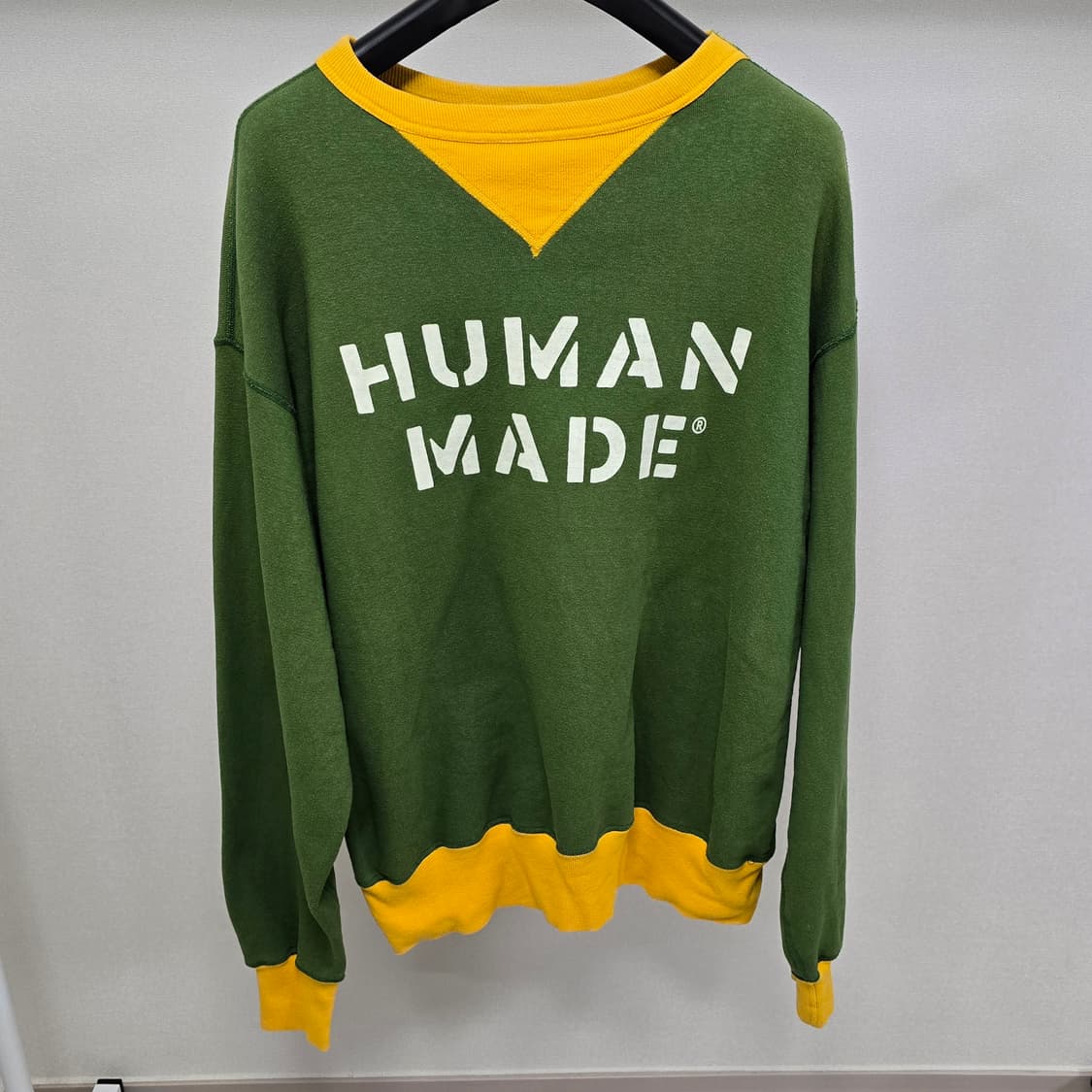 휴먼메이드 스텐실 맨투맨 xl사이즈 판매 상품이미지1