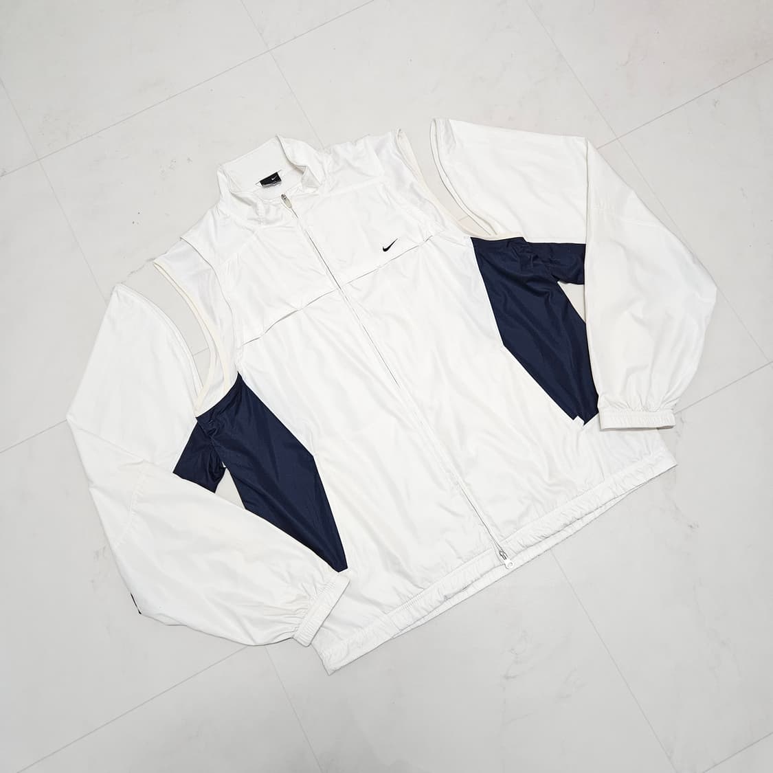 2XL 나이키 디테처블 빈티지 화이트 바람막이 상품이미지4