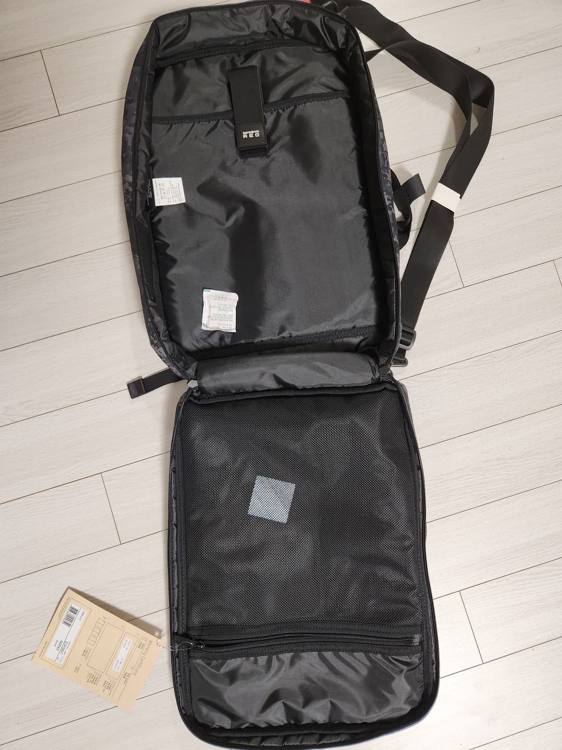 택 새상품)샘소나이트 레드 3웨이 백팩 크로스백 서류 노트북백 

 노트 상품이미지10