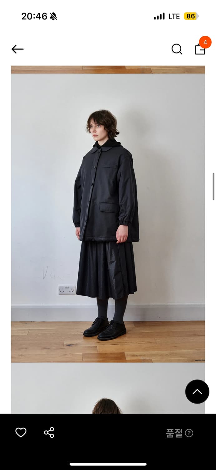 코스모스 cosmoss 셔링패딩 다크그린 상품이미지3