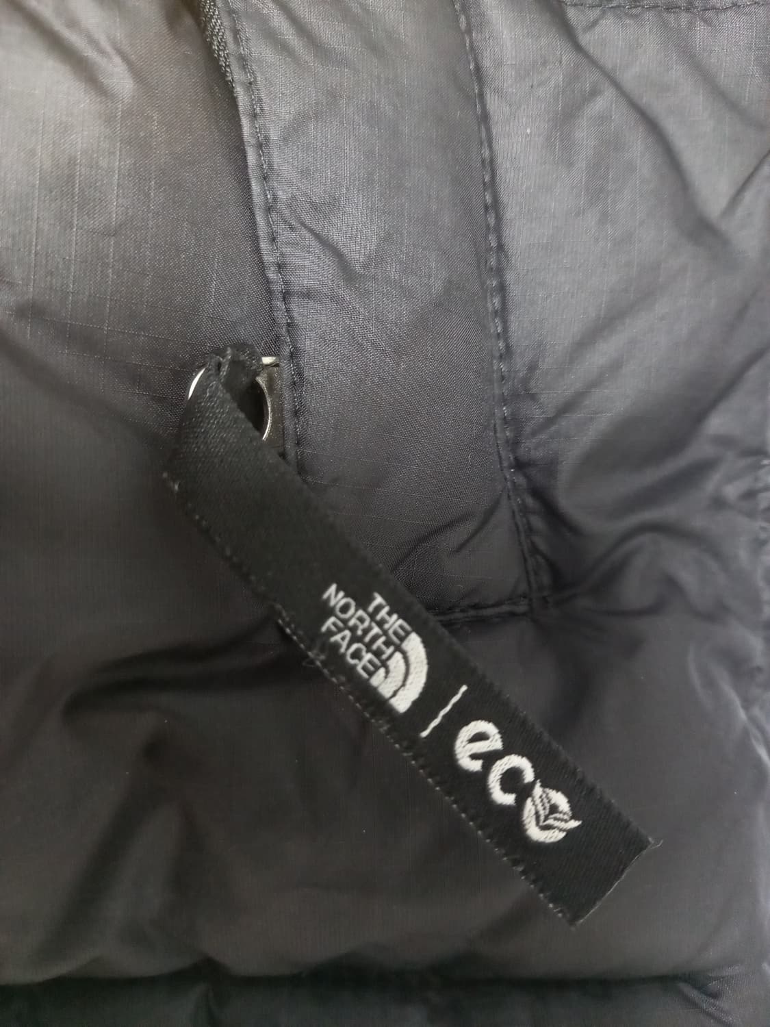 노스페이스 눕시 RDS 다운 패딩 S 상품이미지4