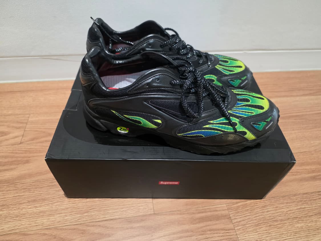 나이키 x 슈프림 줌 스트릭 스펙트럼 플러스 280 상품이미지2