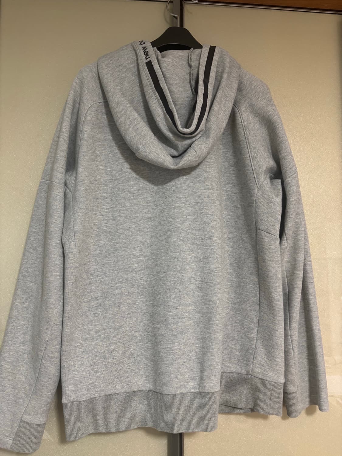 뉴밸런스 후드집업 상품이미지2