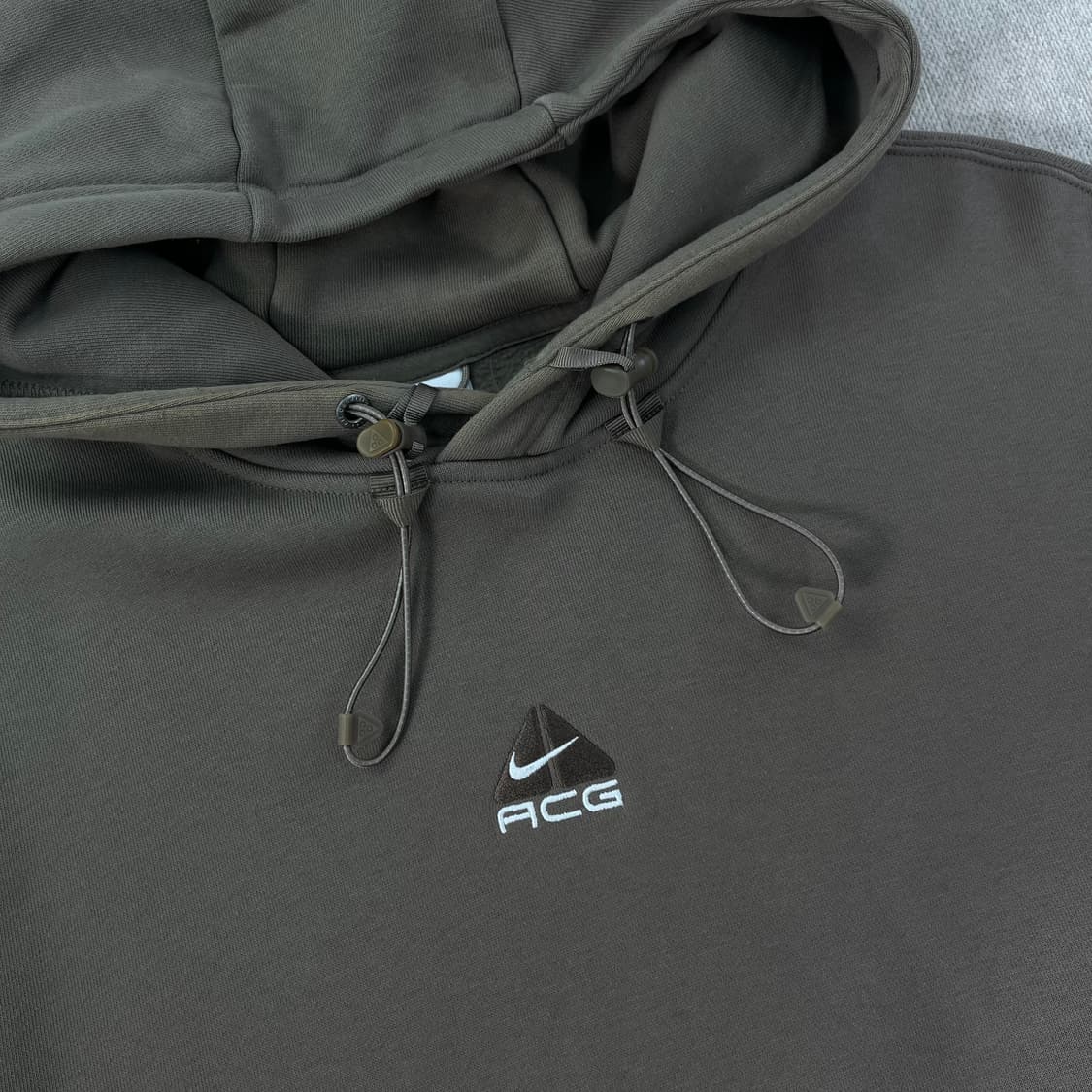 105 나이키 ACG 써마핏 카키 풀오버 후드티 상품이미지2