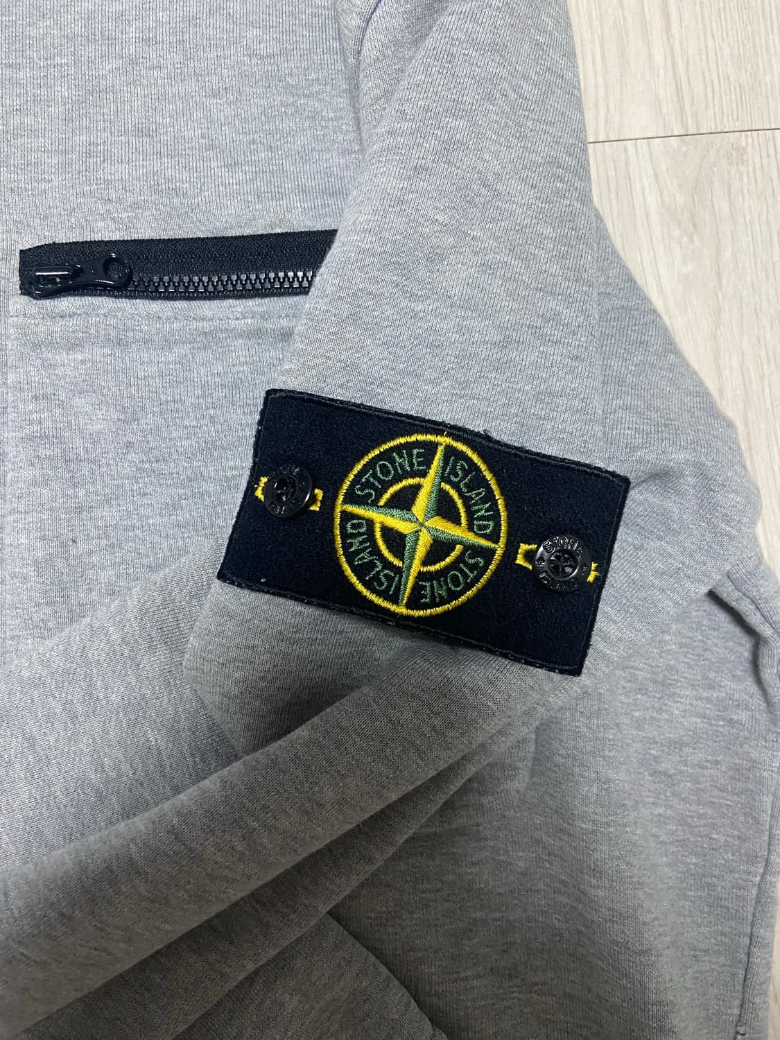 스톤아일랜드 맨투맨  상품이미지2