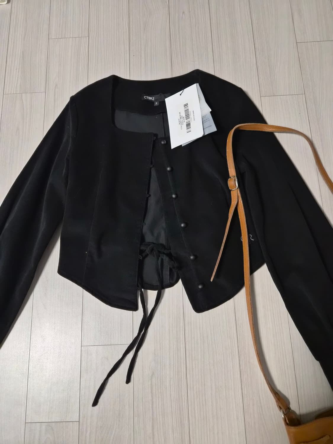 택달린새상품 시티브리즈(City Breeze) 코듀로이 스퀘어넥 블라우스 상품이미지3