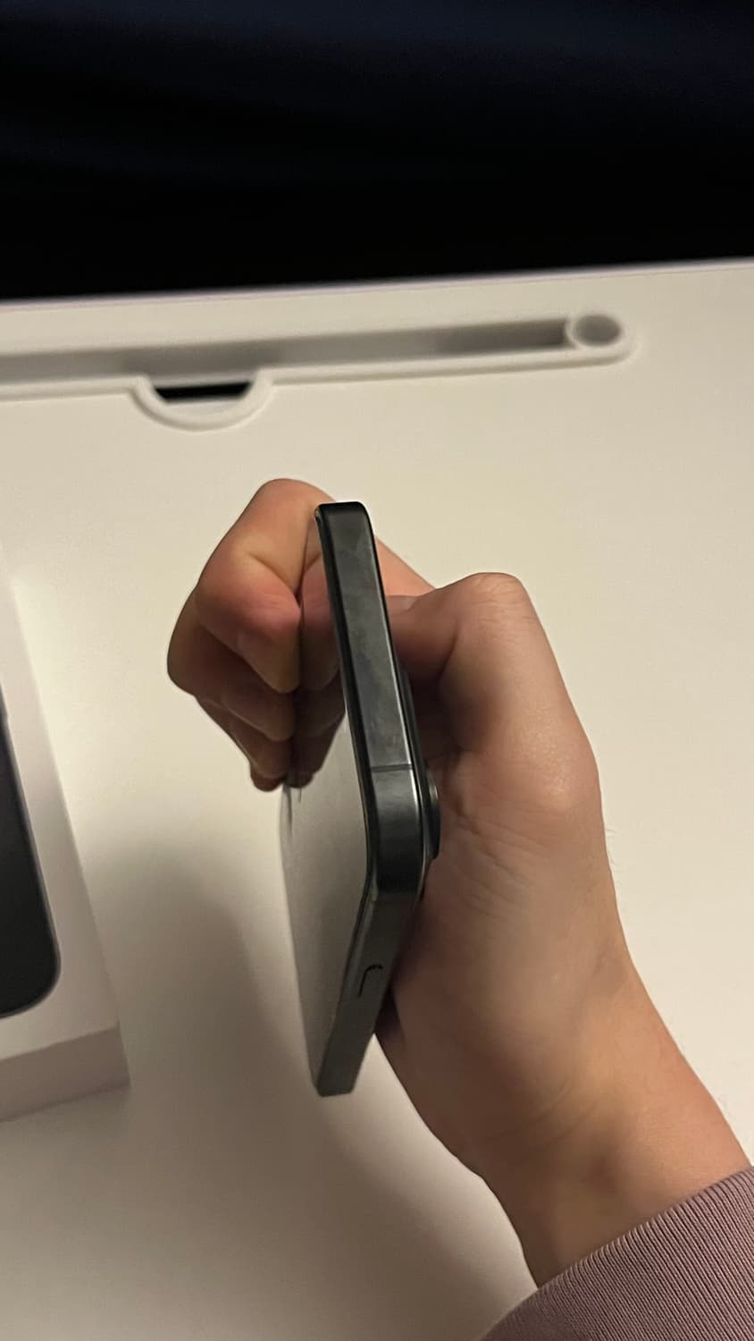 아이폰15프로 블랙티타늄 256 상품이미지5