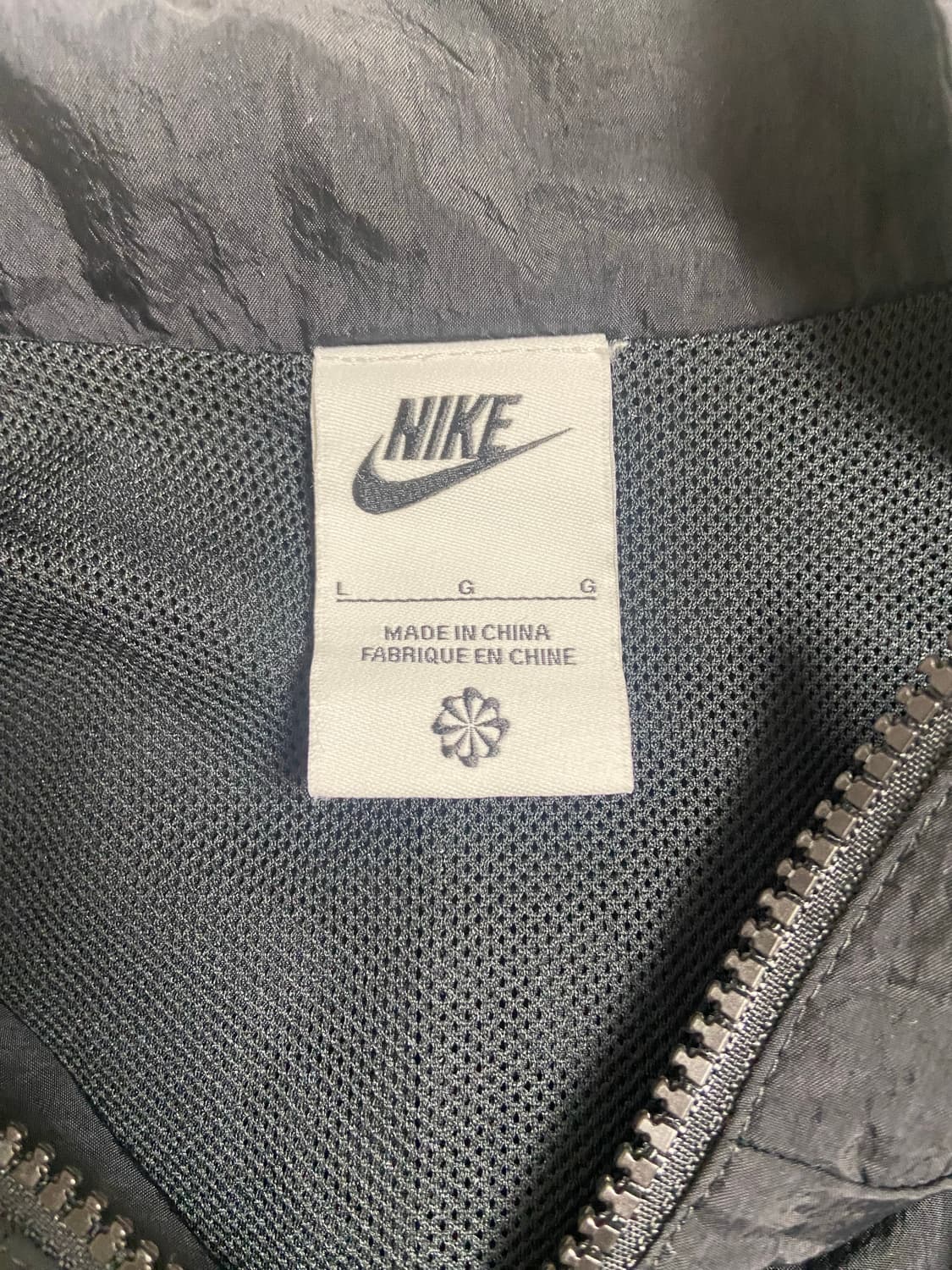 나이키 빅스우시 로고 바람막이 상품이미지4