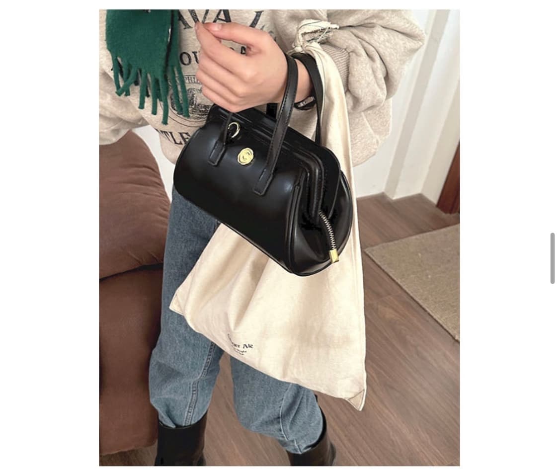 택포)새상품)금장 도트백 크로스백 상품이미지5