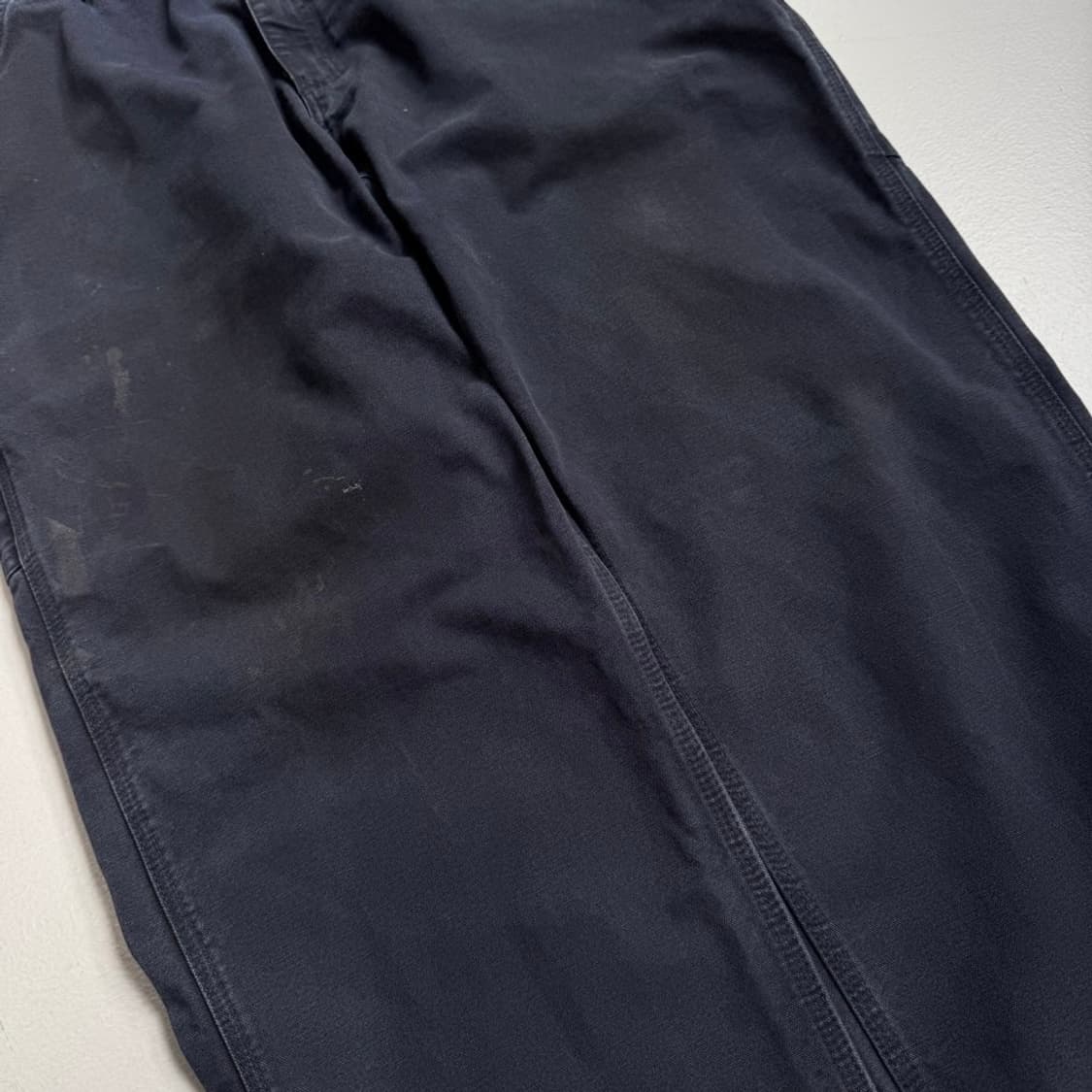 칼하트 OG 가죽패치 카펜터 덕캔버스 페이딩 와이드 워크팬츠 상품이미지5