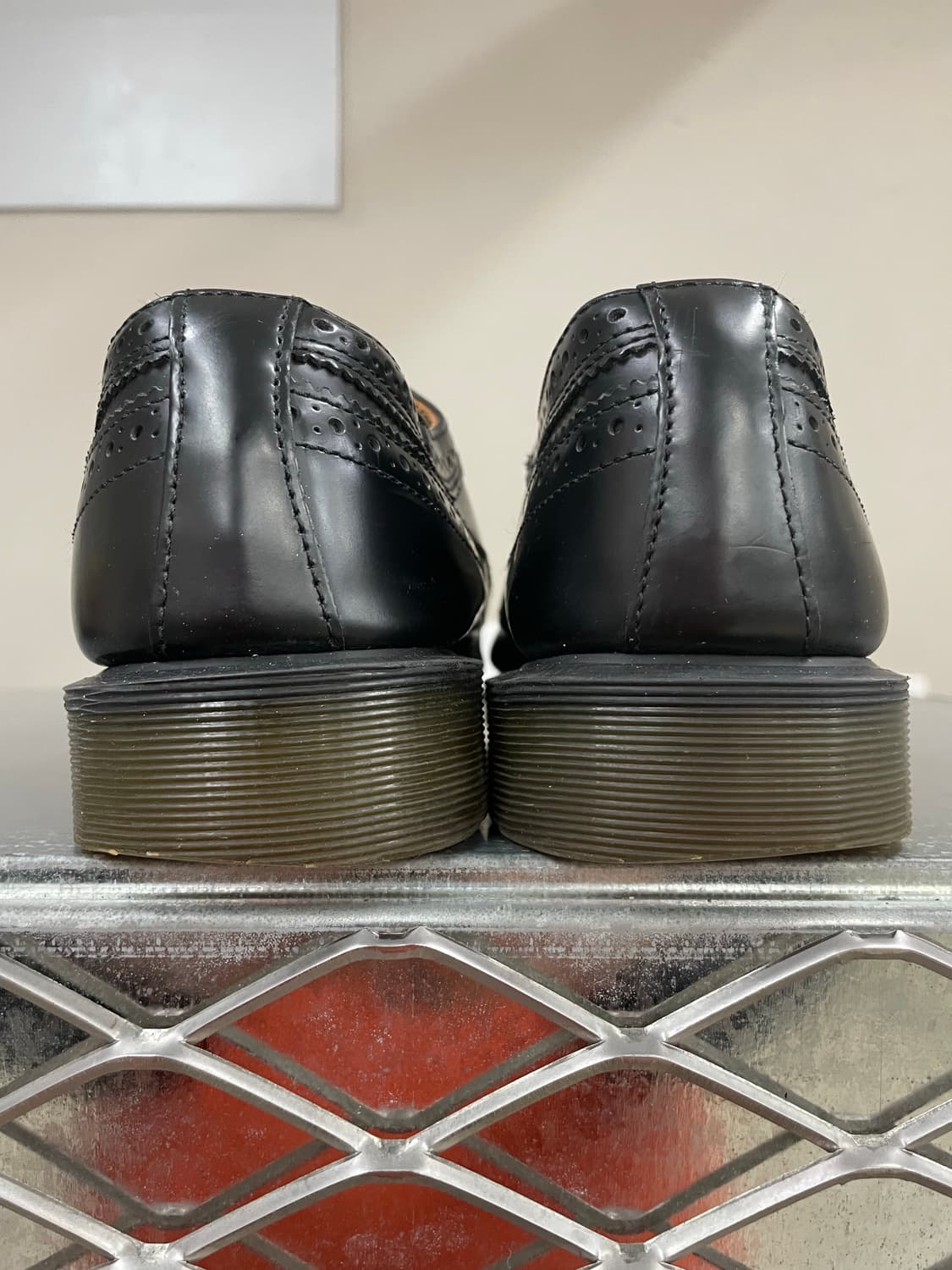 닥터마틴 3989 윙팁 더비 uk8 (gr-4447) 상품이미지3