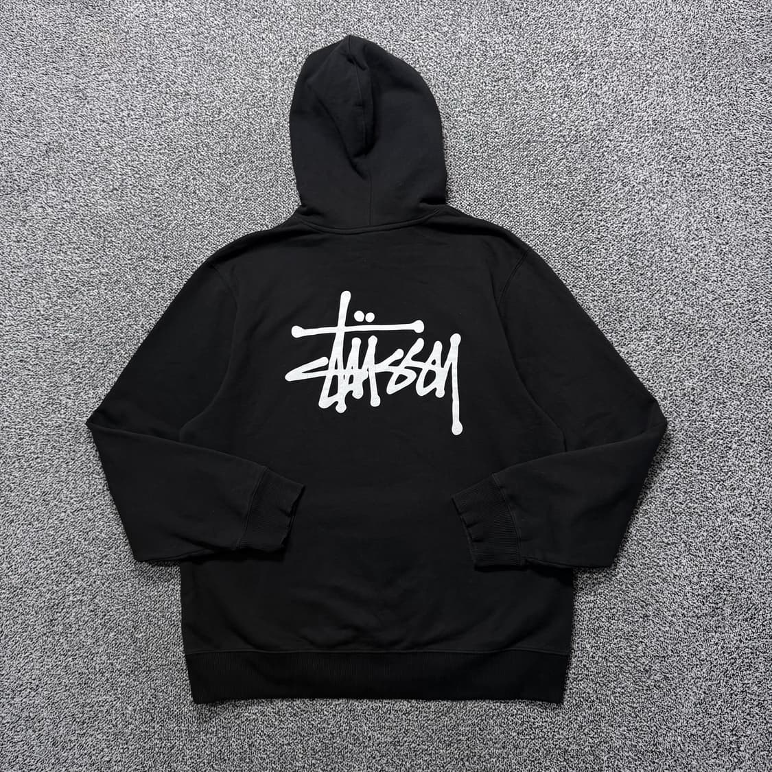 Name : 스투시 시그니처 후면 빅로고 블랙컬러 오버핏 후드티 :) 상품이미지2