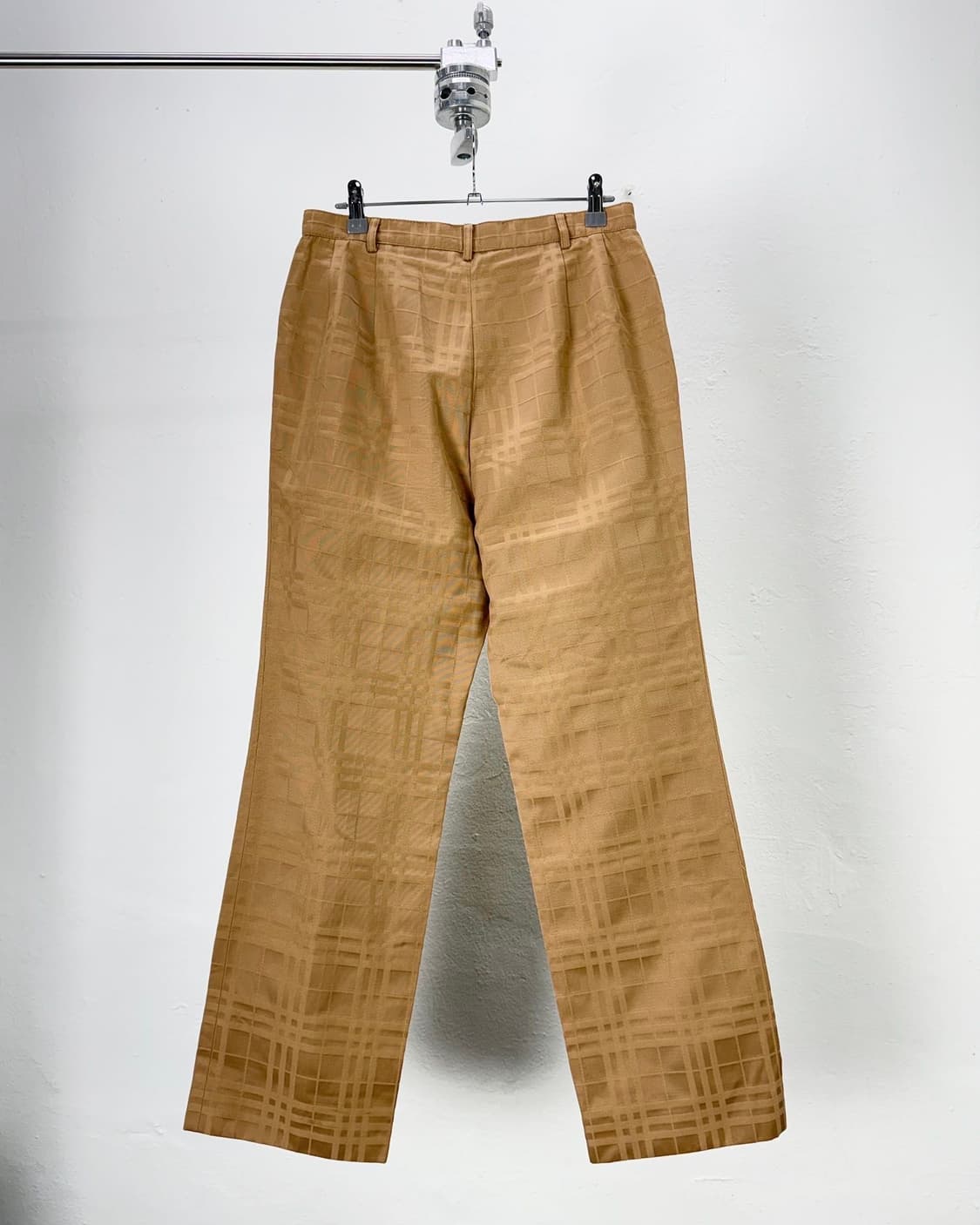 버버리 런던 베이지 체크 그라데이션 코튼 트라우저 상품이미지6