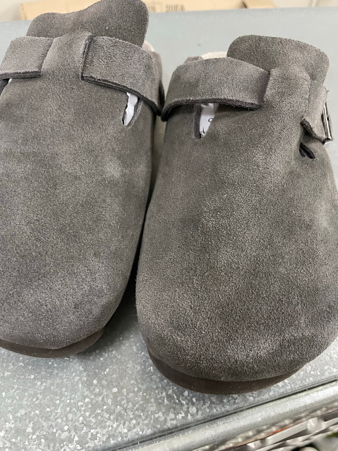 어그 스웨이드 클로그 270 상품이미지7