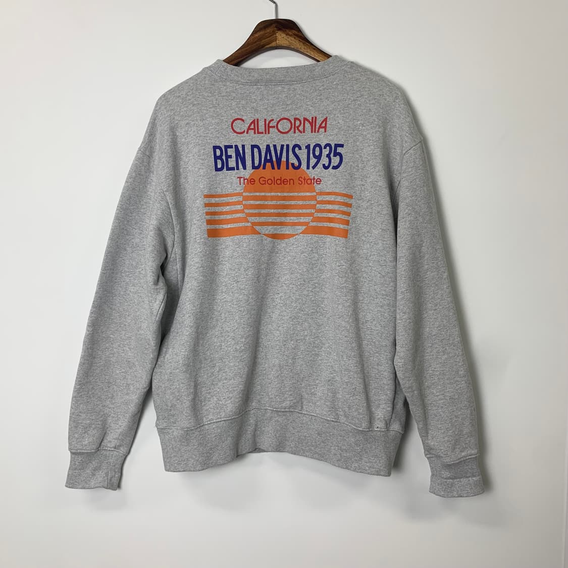 벤 데이비스 빅로고 그레이 맨투맨 상품이미지4