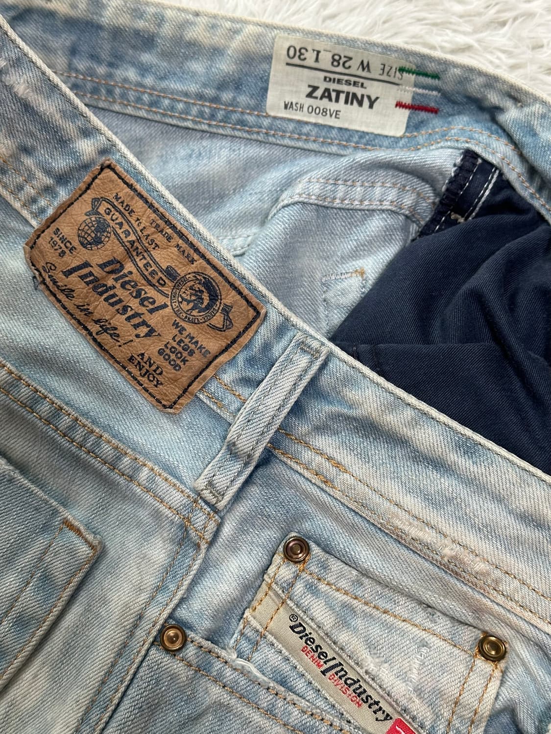 디젤 자티니 W28 워싱 데미지 청바지 상품이미지6