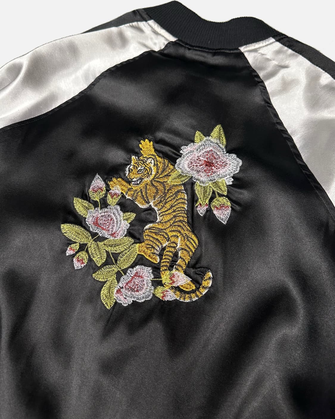 tiger embroidery black white sukajan 상품이미지6
