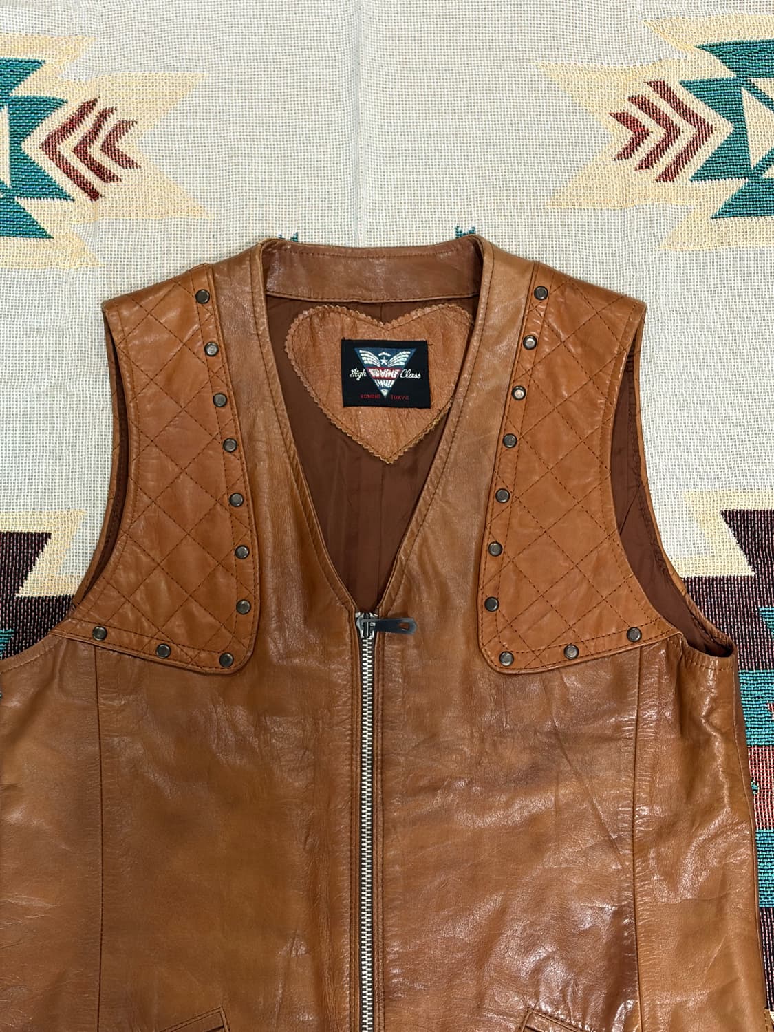 코미네 웨스턴 스터드 레더 베스트 / western stud vest 상품이미지3