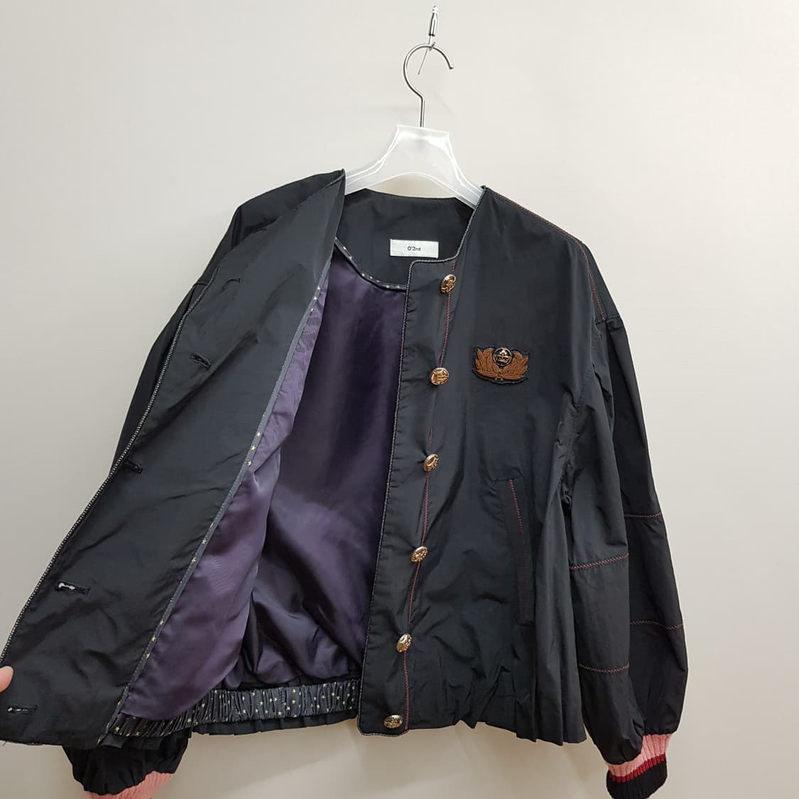 O2nd 오즈세컨  자수 포인트 노카라 점퍼 76-90-155사이즈 상품이미지5