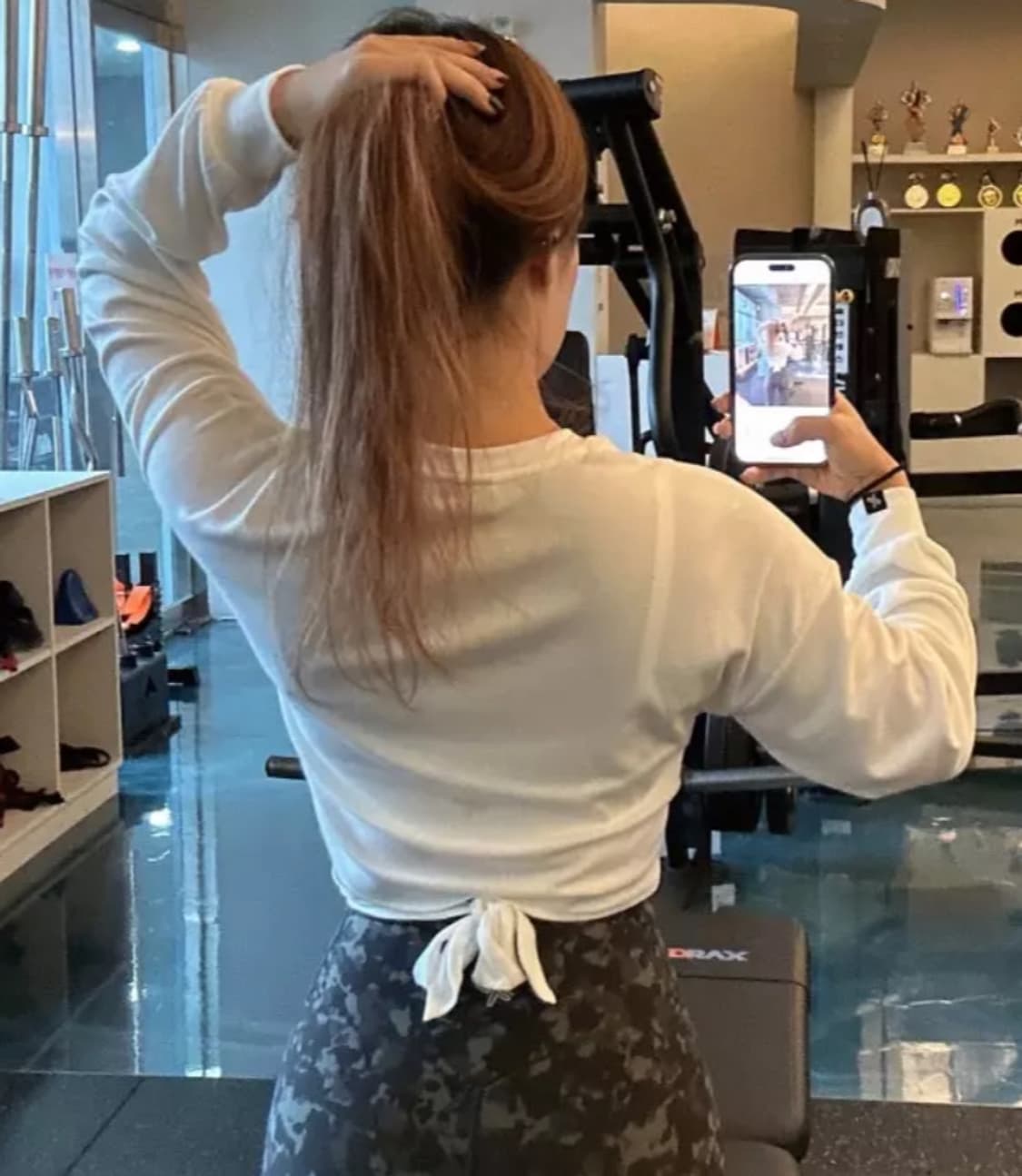 S 텍달린 새상품 젝시믹스 크롭 타이 긴팔 티셔츠 - 블랙 상품이미지8