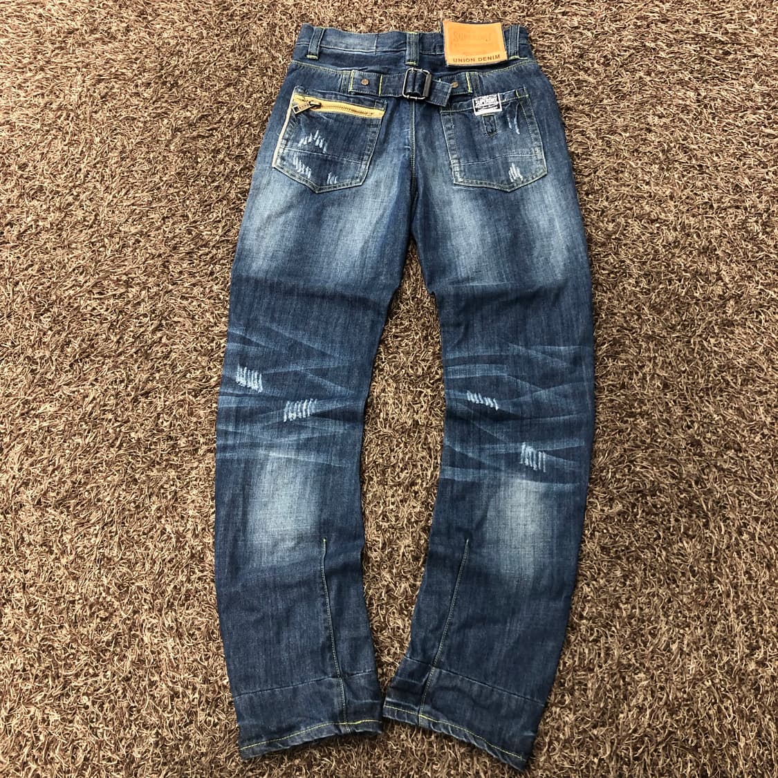 슈퍼드라이 디스 워싱 신치백 데님 팬츠 상품이미지1