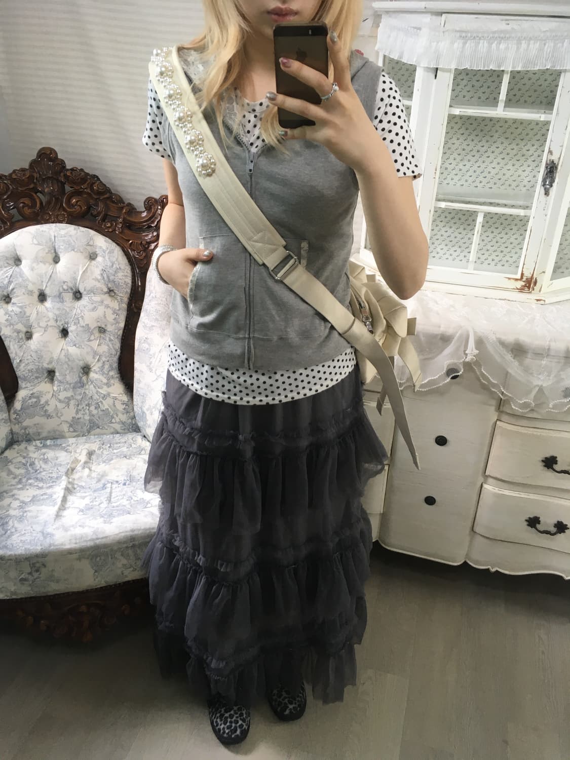 Set)도트 아이보리 반팔 + 그레이 레이스 후드집업 상품이미지4