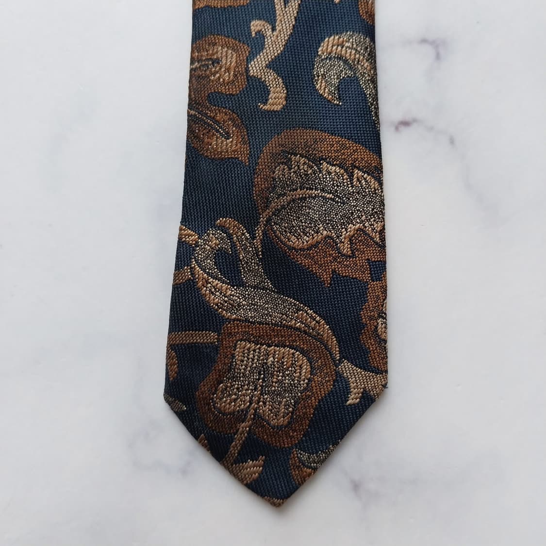  입생로랑 네이비 플라워 자카드 넥타이 9cm A+~A등급 K2457 상품이미지10