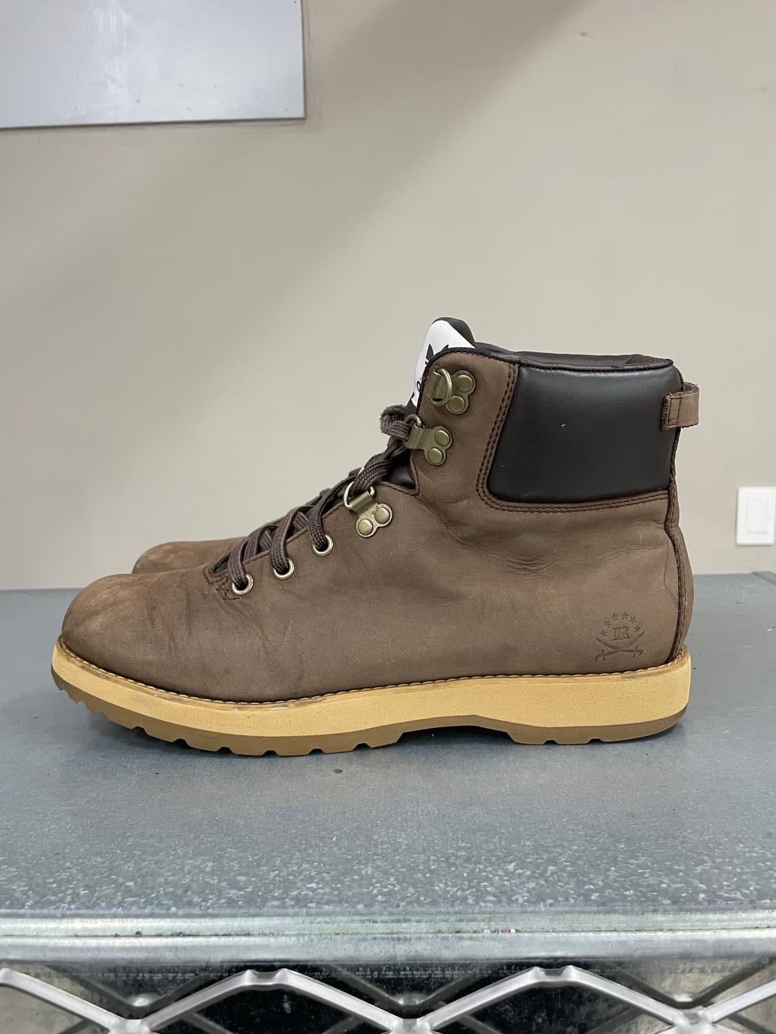 아디다스 랜섬 서밋 부츠 275 상품이미지1