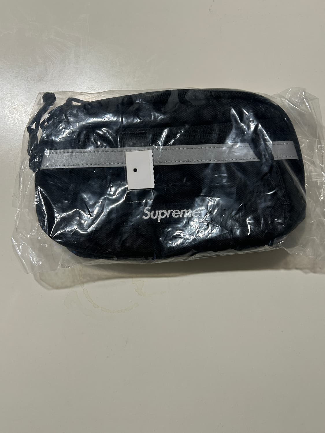 슈프림 미니사이드백 24FW 상품이미지3