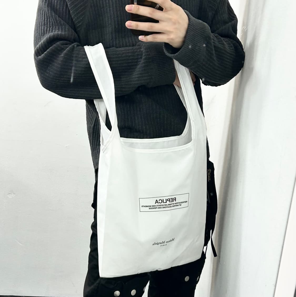 메종 마르지엘라 레플리카 퍼퓸 토트백 상품이미지1