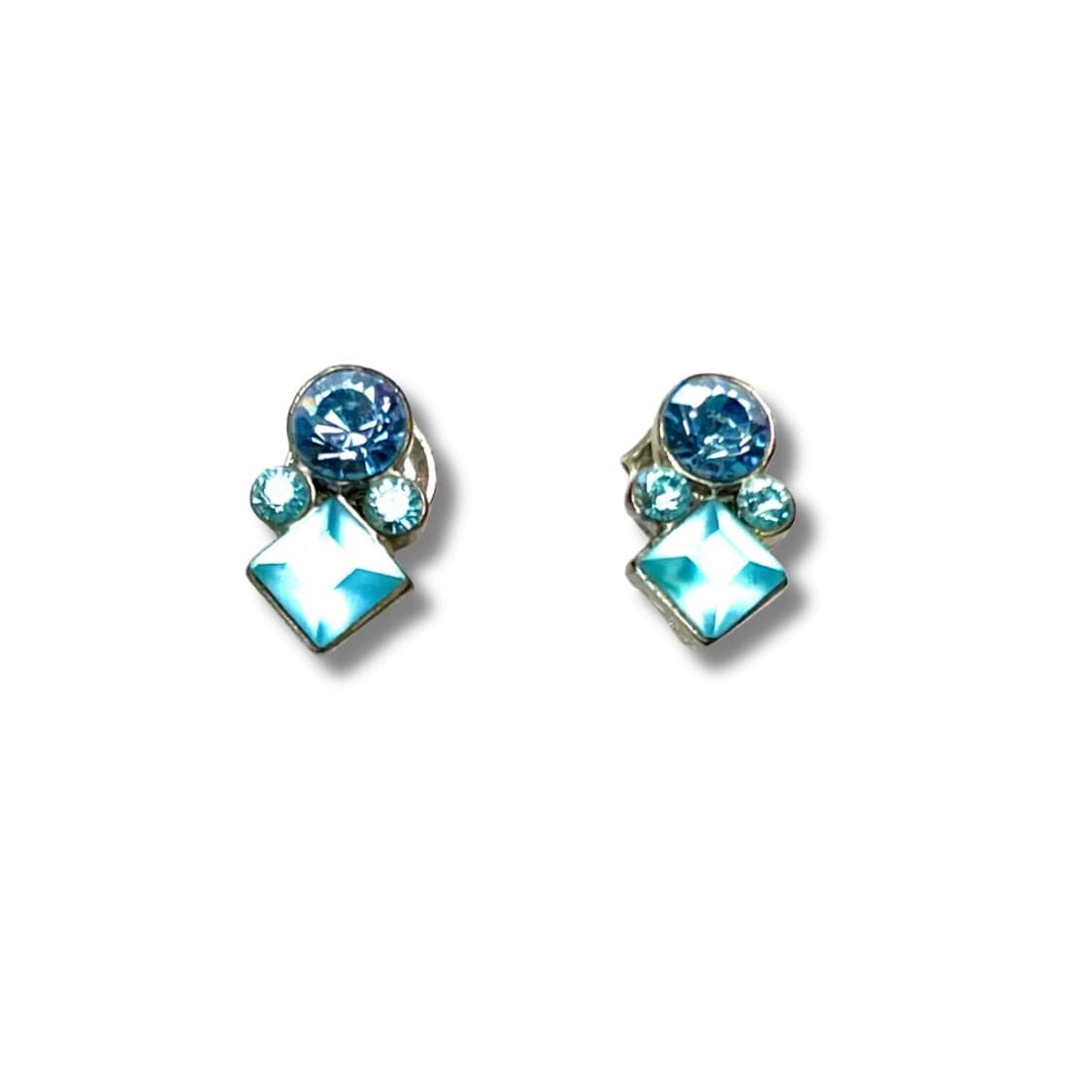GIVENCHY Baby Blue Crystal Stud Earrings 상품이미지1