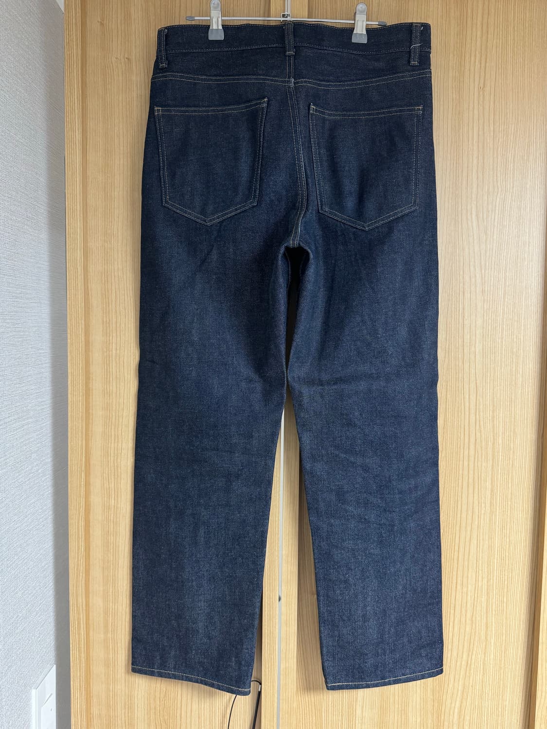 22년도 유니클로 진청 스트레이트핏 청바지 상품이미지2