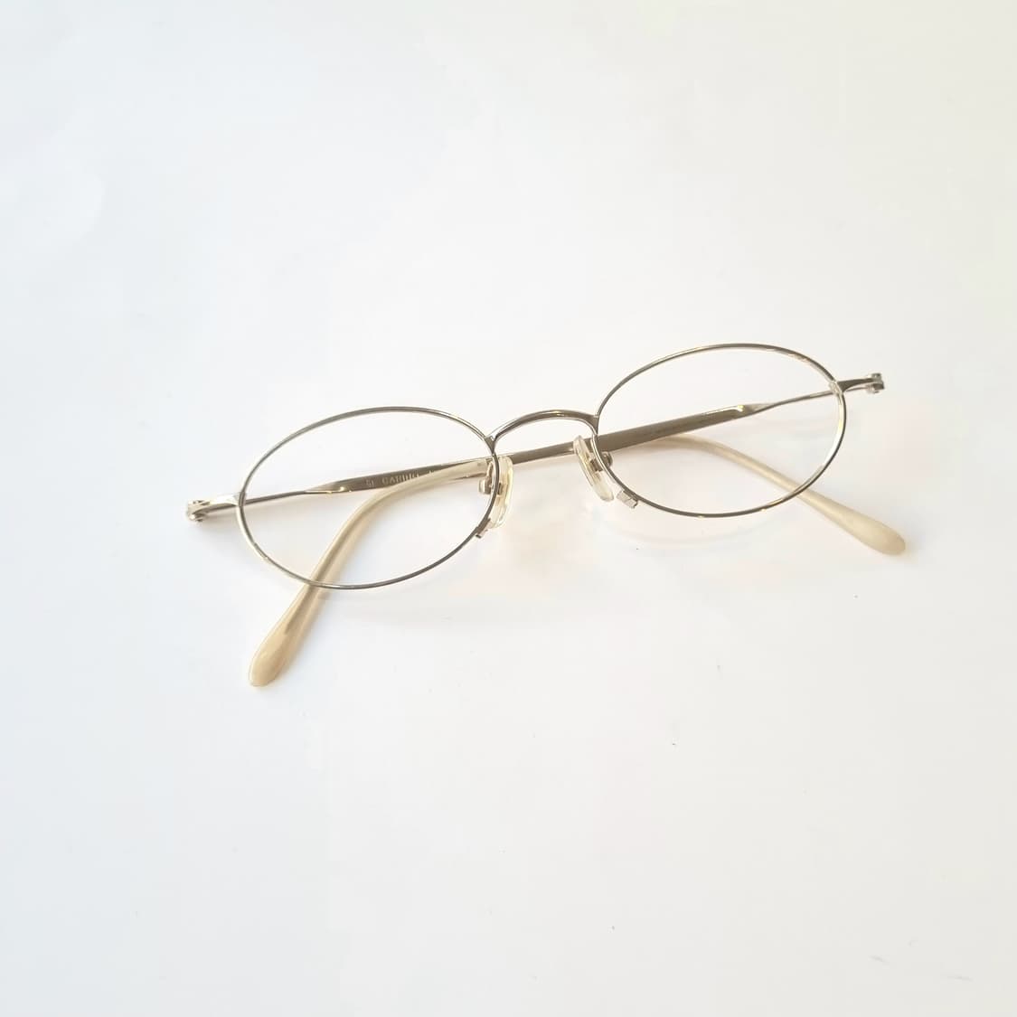 서전 카리노 골드 오벌 안경테 386 상품이미지1