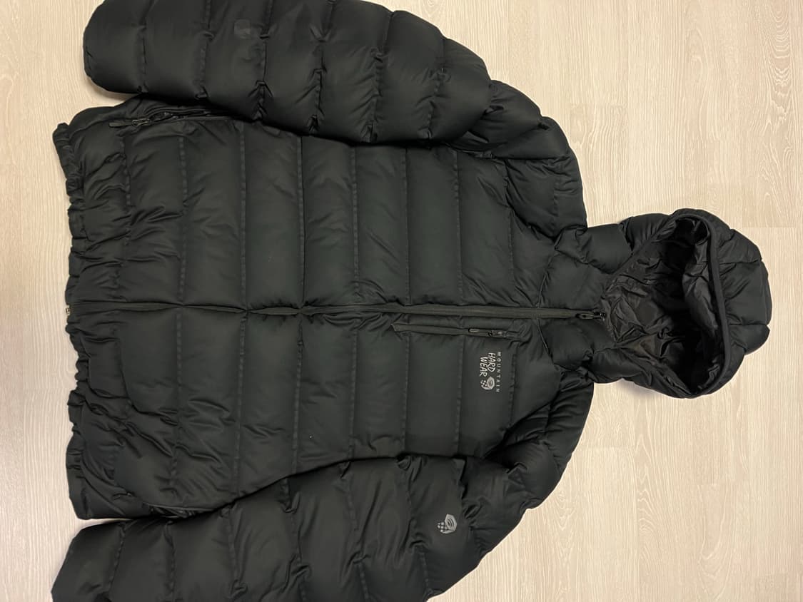 마운틴하드웨어 다운패딩 2XL-3XL(하자있음) 상품이미지1