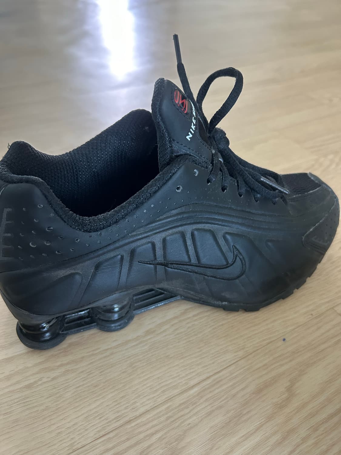 (W) 나이키 샥스 R4 블랙 상품이미지5